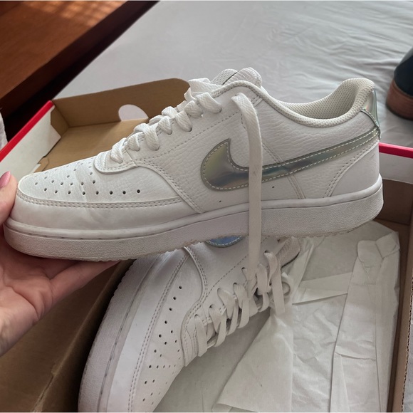 Nike court reflective shoes size 8 - Picture 2 of 4